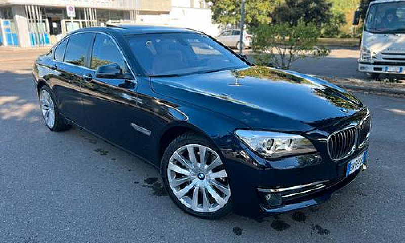 Bmw Serie 730...