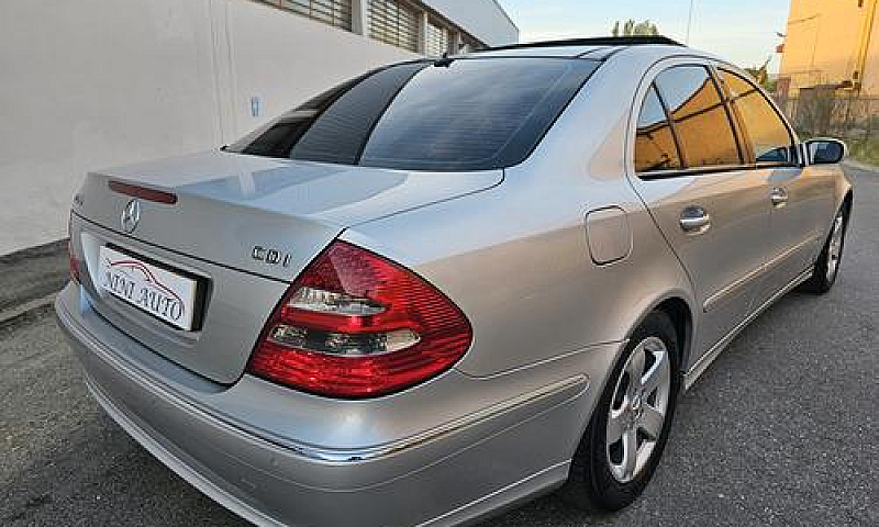 Mercedes-Benz E 270 ...