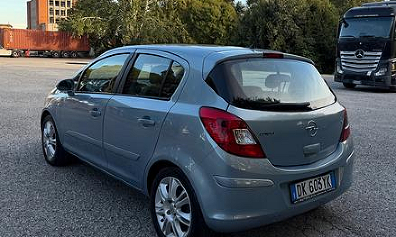Opel Corsa 1.2 5 Por...