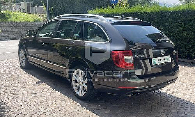 Skoda Superb 2.0 Tdi...