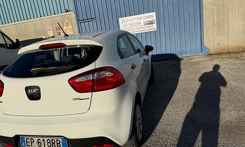 Kia Rio 1.1 Crdi Wgt...