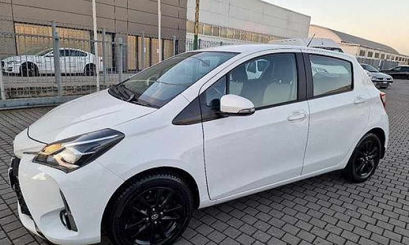 Toyota - Yaris - 1.0...