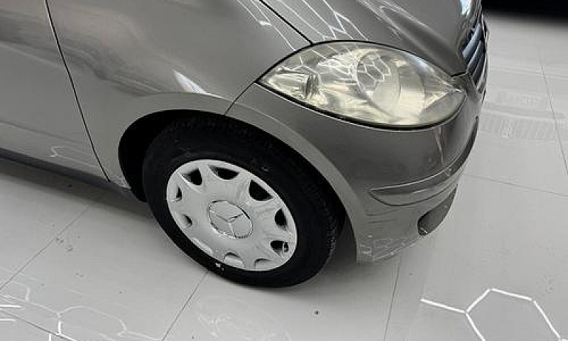 Mercedes-Benz A 180 ...