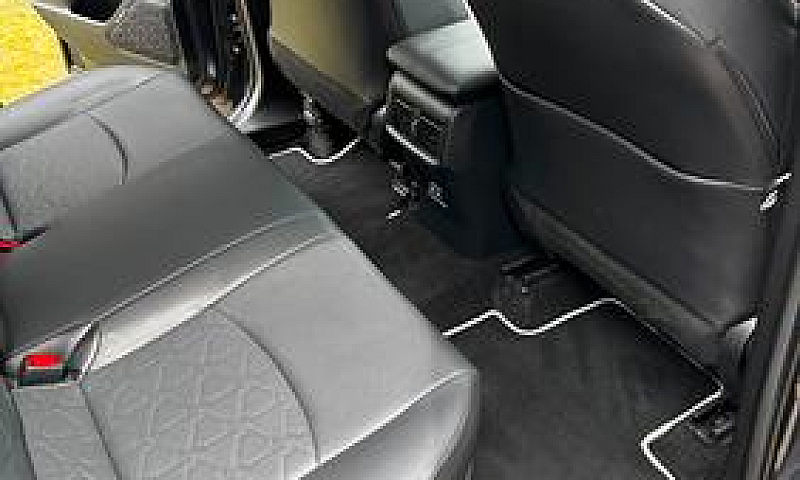 Toyota Rav4...
