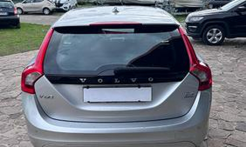 Volvo V60 (2010-2018...