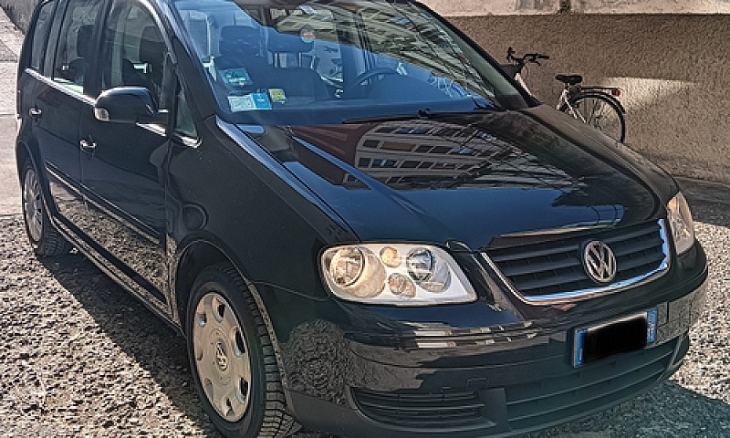 Volkswagen Touran 1....