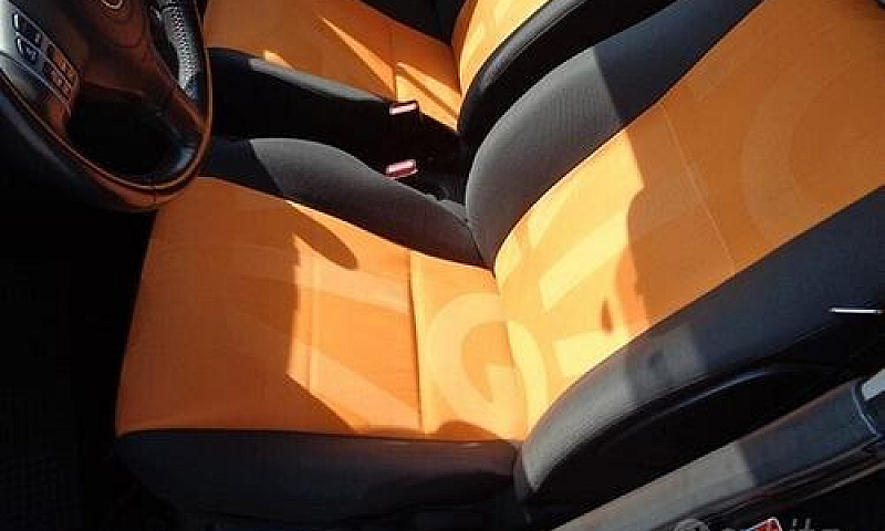 Opel Agila 1.2 16V 8...