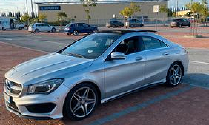 Mercedes Cla...