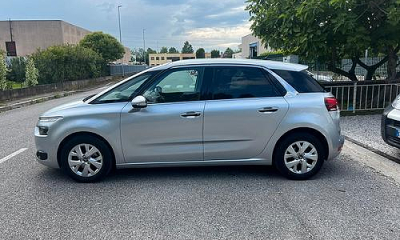 Citroen C4 Picasso 1...