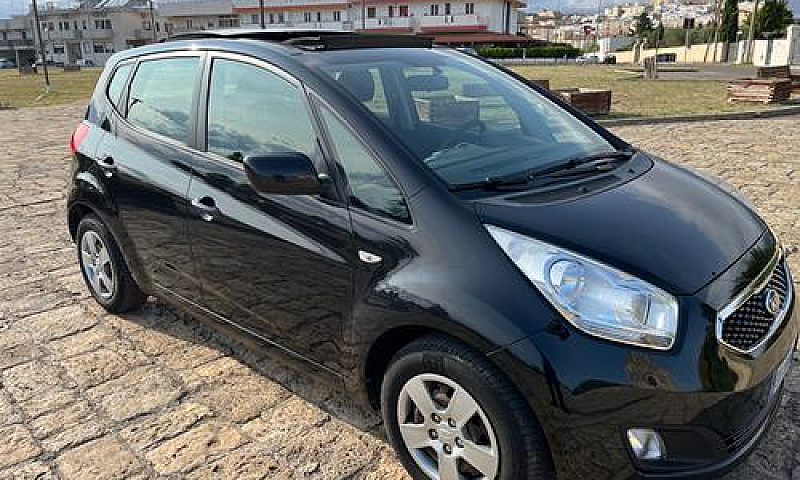 Kia Venga 1.4 Crdi 9...