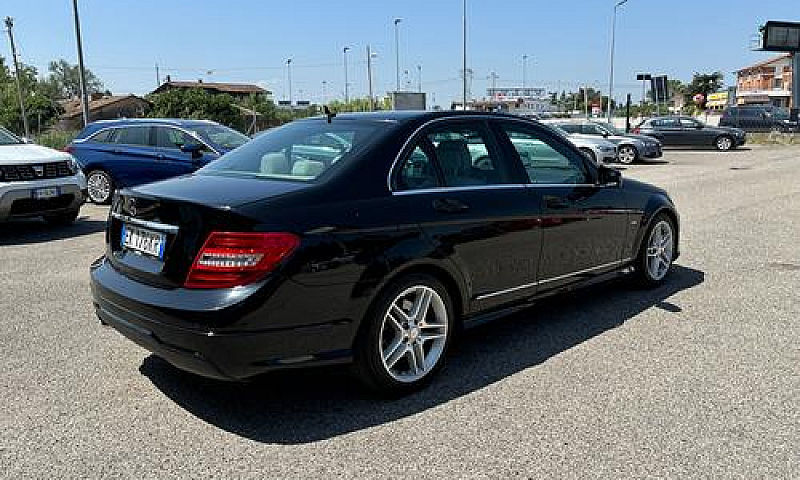 Mercedes-Benz C 200 ...