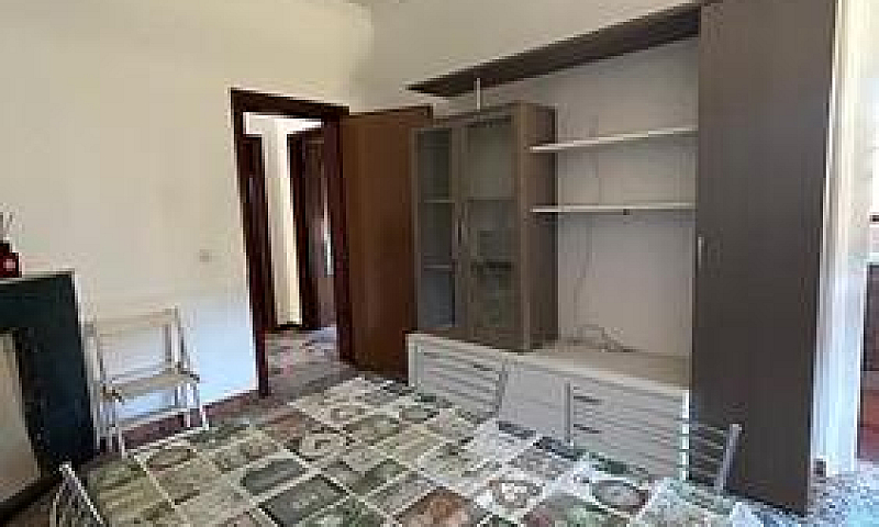 Quadrilocale Con Gia...