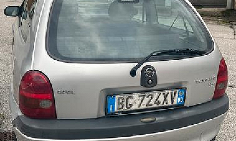 Opel Corsa...