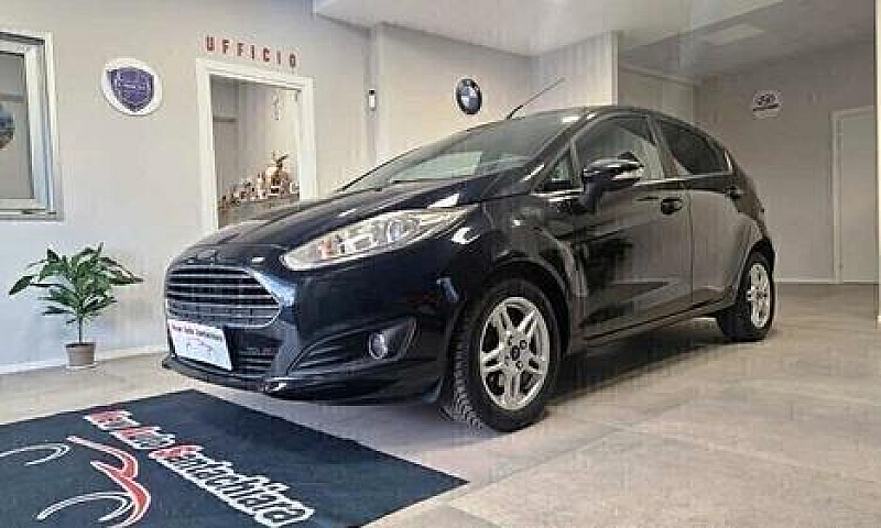 Ford Fiesta 1.5 Tdci...