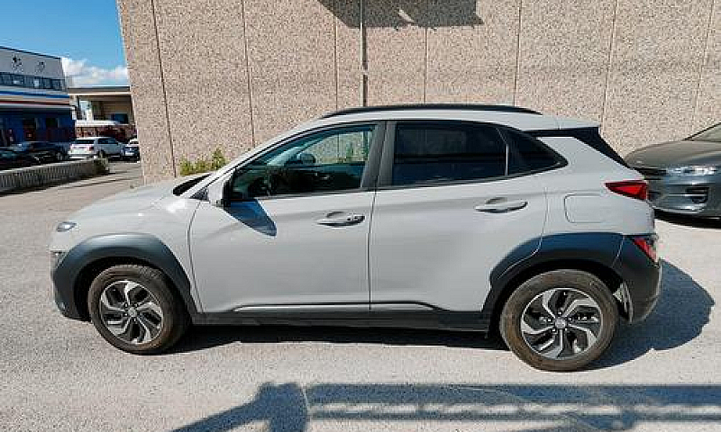 Hyundai Kona Hev 1.6...