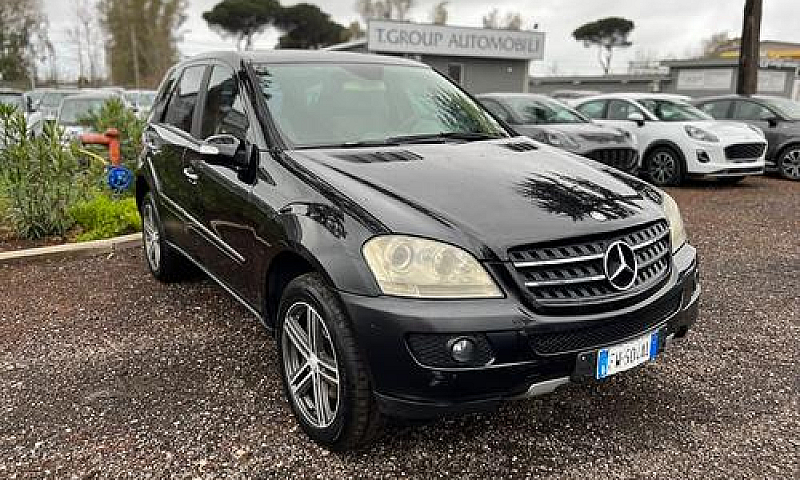 Mercedes-Benz Ml 320...