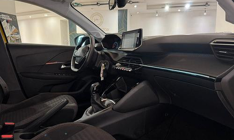 Peugeot 208 Puretech...