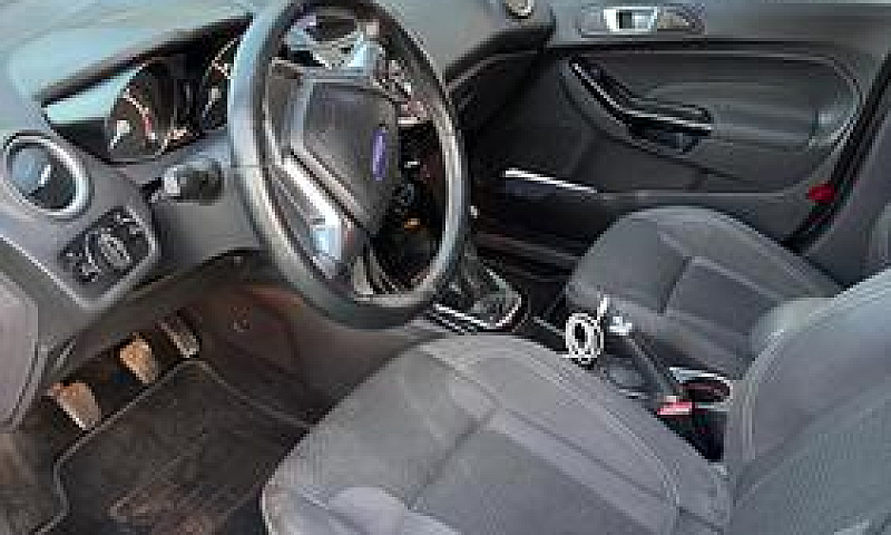 Ford Fiesta Mk7B Tit...