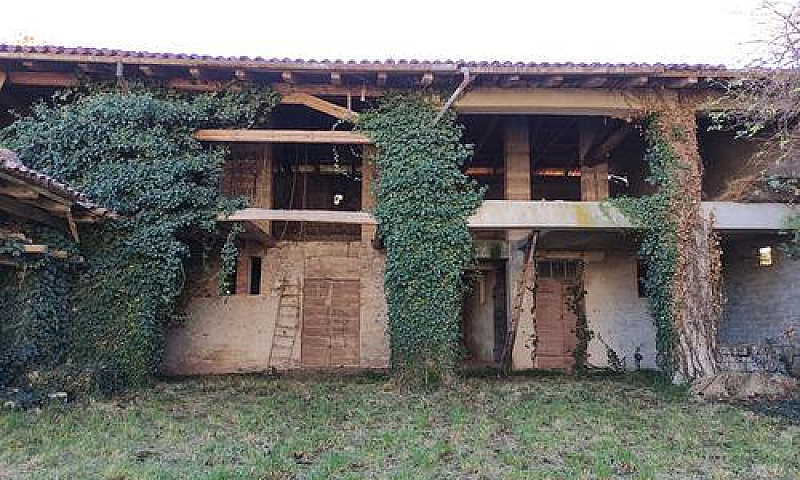 Casale A Sedegliano...