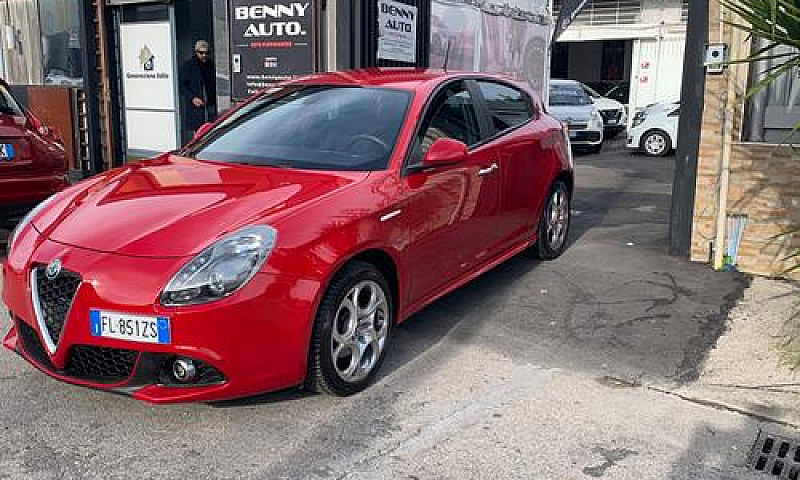 Alfa Romeo Giulietta...