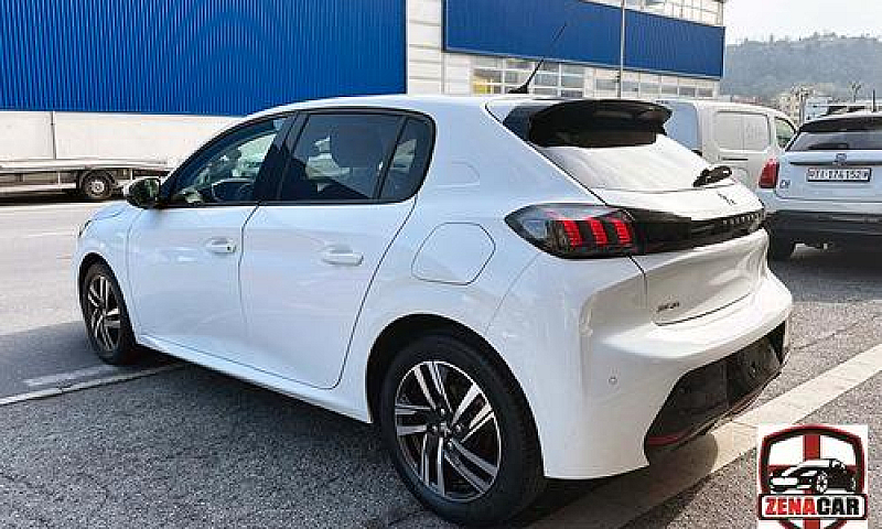 Peugeot 208 Puretech...