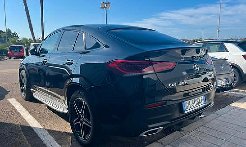 Mercedes-Benz Gle 30...