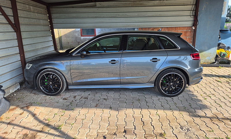 Audi A3...