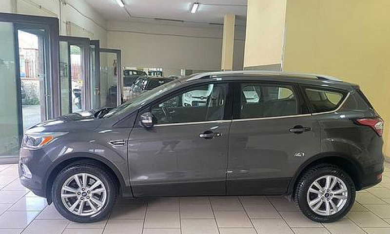 Ford Kuga 1.5 Tdci 1...