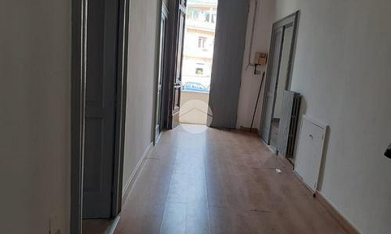 4 Locali A Cosenza...