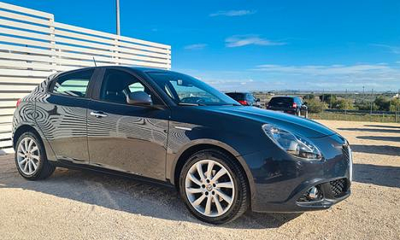 Alfa Romeo Giulietta...
