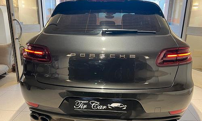 Porsche Macan 2.0 Be...