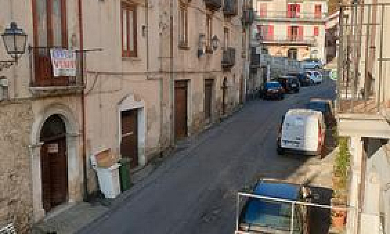 Casa & Magazzino...