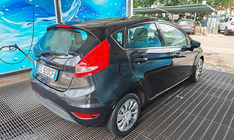 Ford Fiesta 5P 1.2 1...