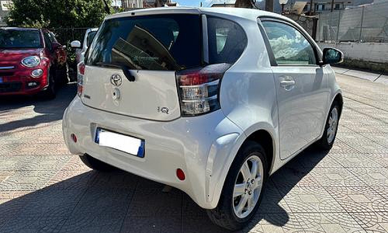 Toyota Iq 1.0 Cvt Lo...