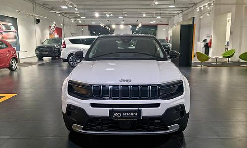 Jeep Avenger Summit ...