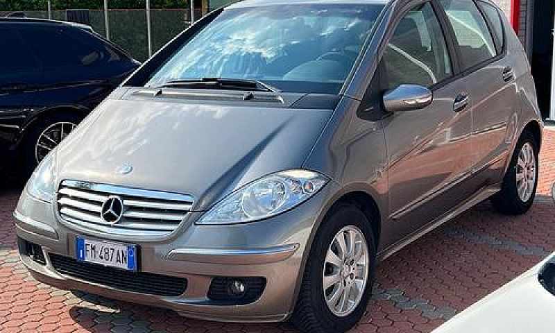 Mercedes-Benz A 180 ...