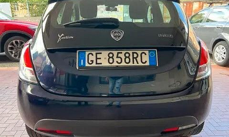Lancia Ypsilon 1.0 F...