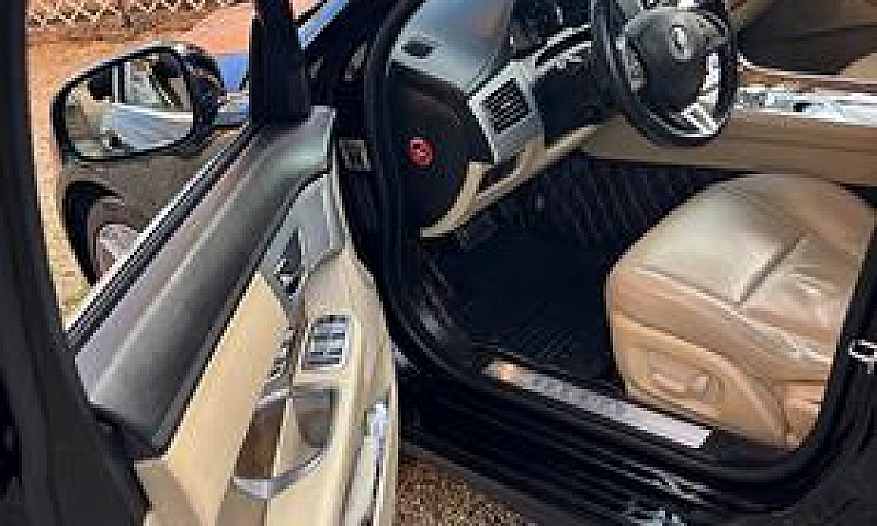 Jaguar Xf...