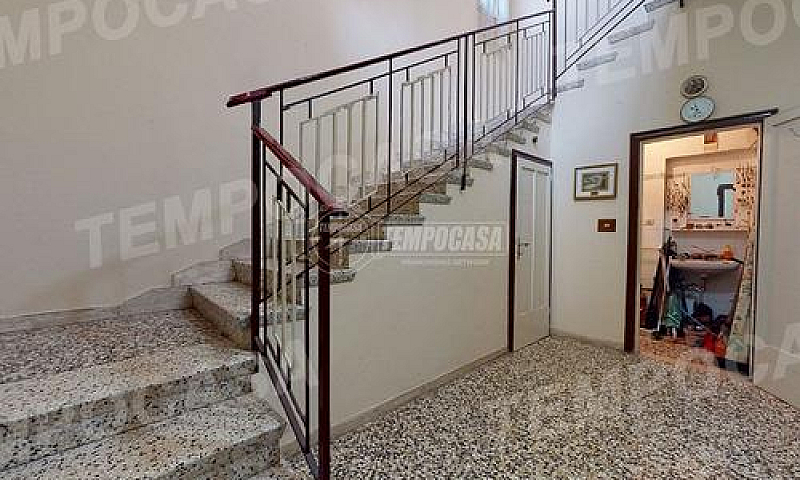 Casa Indipendente Di...