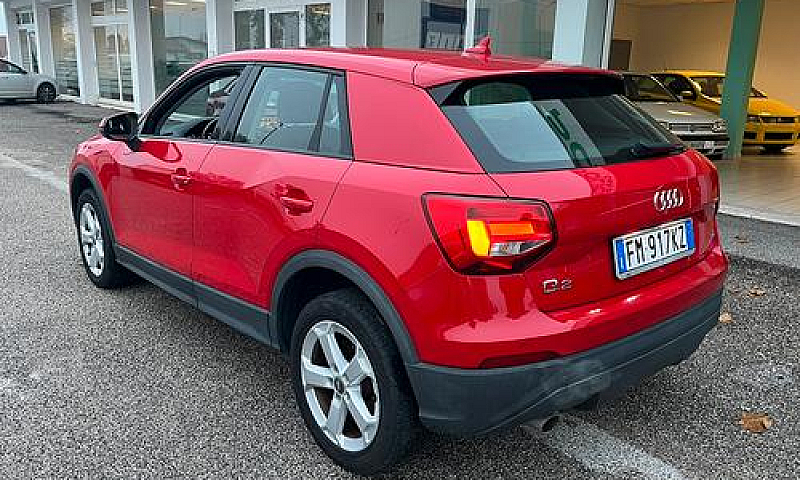 Audi Q2 1.6 Tdi...