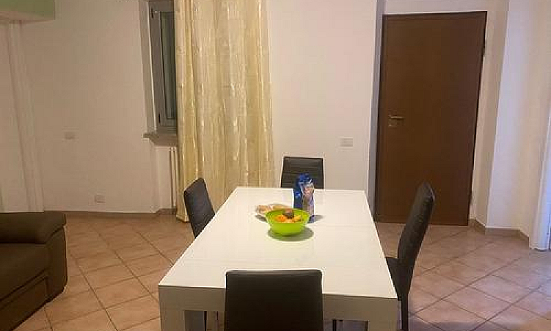 Trilocale A Castel S...
