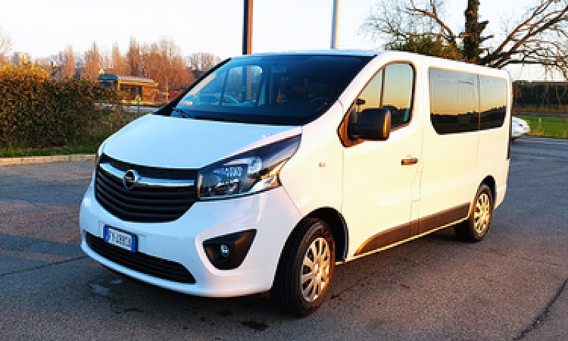 Opel Vivaro 1.6 9 Po...