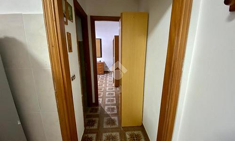 2 Locali A Santa Mar...