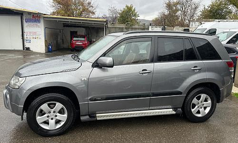 Suzuki Grand Vitara ...
