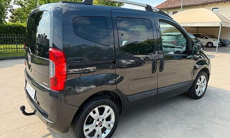 Fiat Qubo 1.3 Mjt 75...