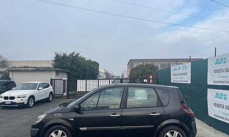 Renault Scenic Grand...