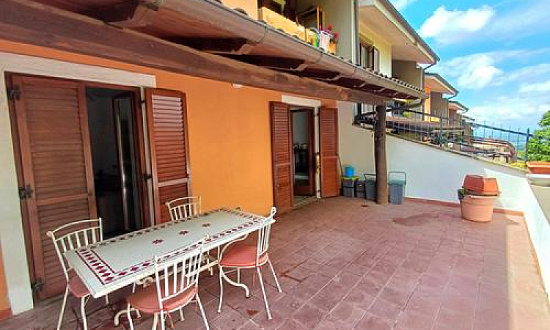 Appartamento Con Spl...