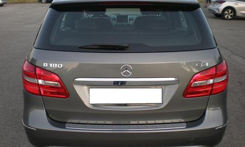 Mercedes Classe B 1....