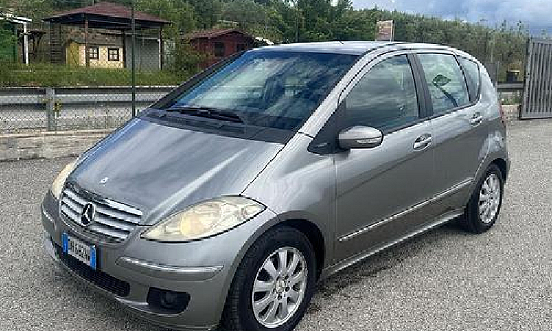 Mercedes-Benz A 180 ...
