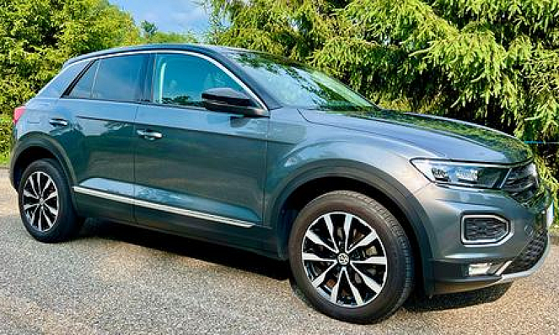 Volkswagen T-Roc 1.6...
